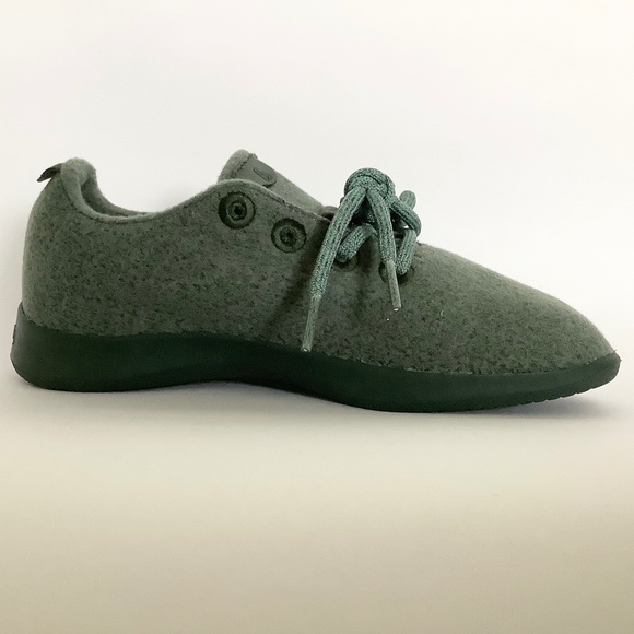 Womens 7 - USED Allbirds Wool Runners Shoes 0818 LV1 Olive Green (Tuke Matcha) - Picture 2 of 11